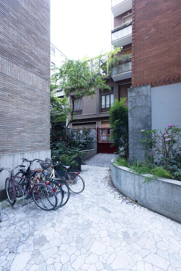Milan Flat 5 Min From Duomo With Park For Small Cars エクステリア 写真